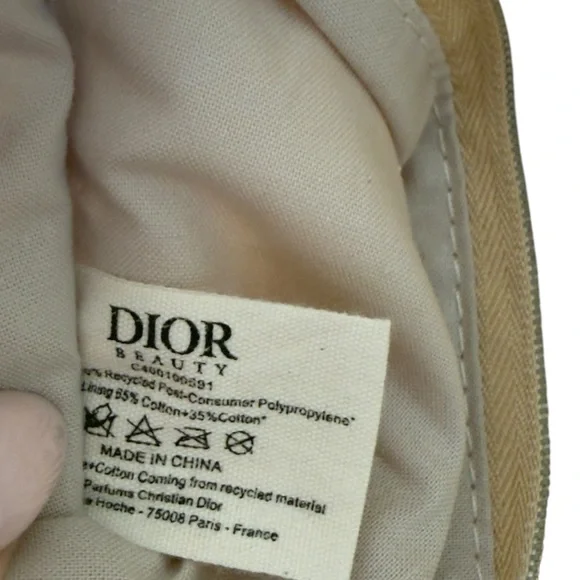 Dior Raffia Clutch w/ Chain Strap – Dior Beauty VIP Gift New - Picture 4 of 6